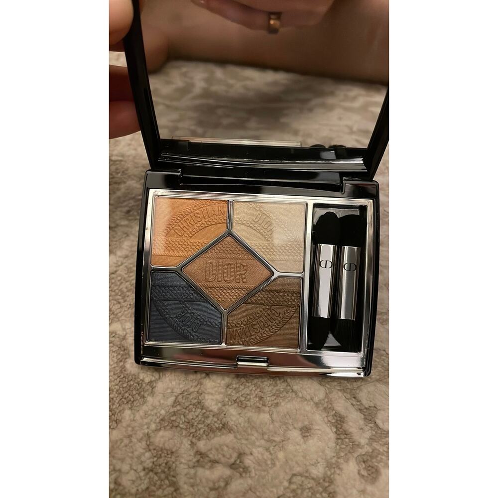 $75 msrp brand new Dior 5 couleurs couture eyeshadow palette new no box